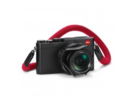 Leica D-LUX (Typ 109) Digital Camera Explorer Kit 