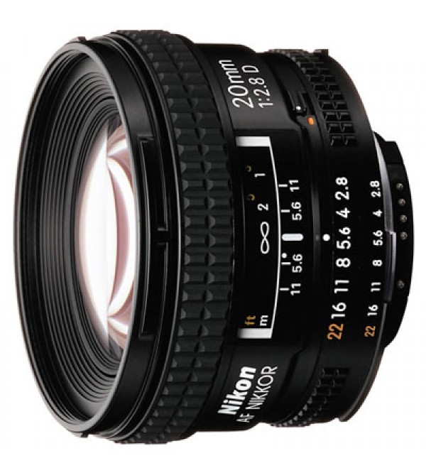 nikon af nikkor 20mm f2 8